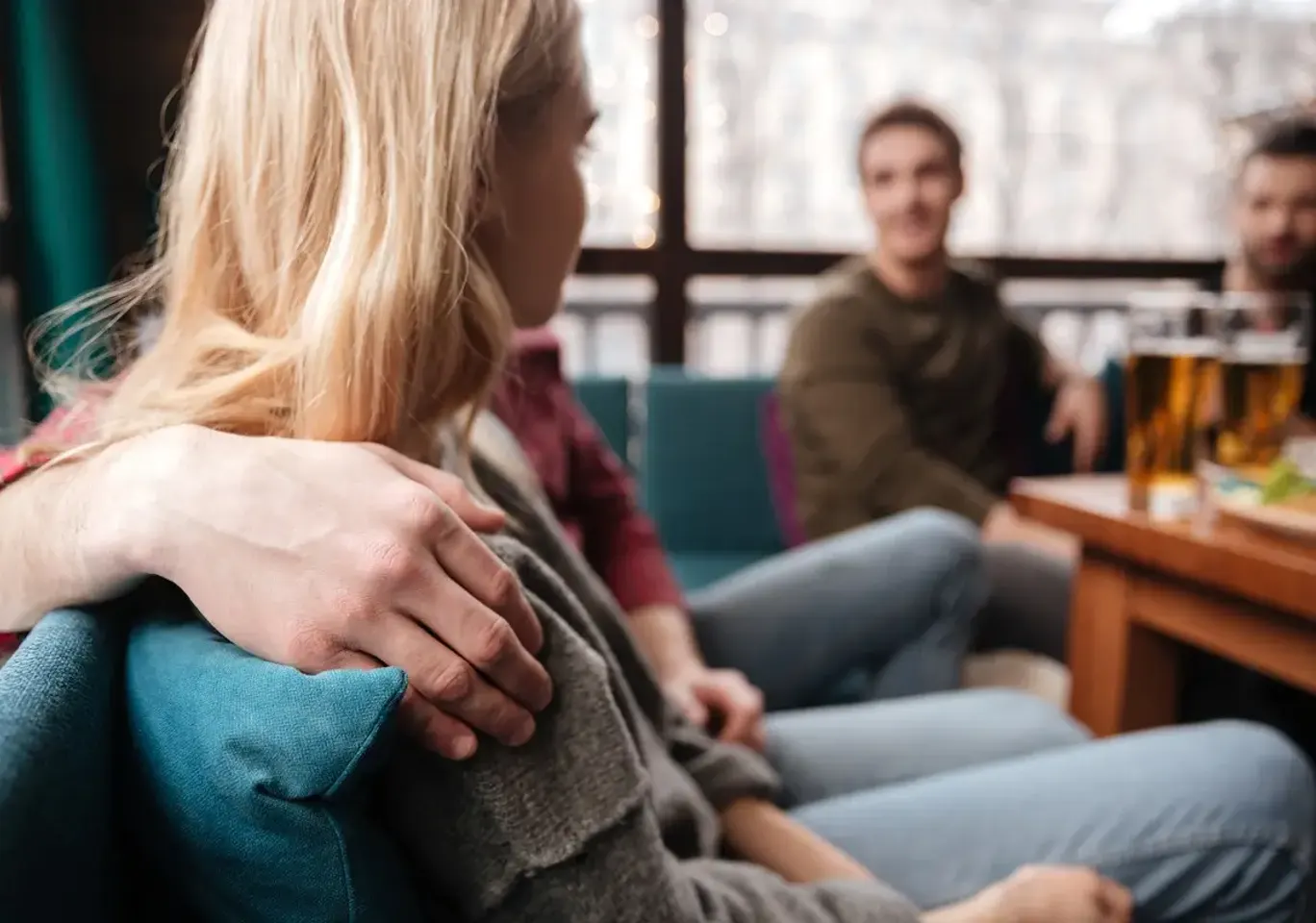 Terapia uzależnień Skierniewice: wsparcie bliskich podczas spotkania